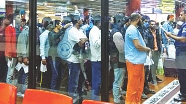 Bangladeshi workers.jpg