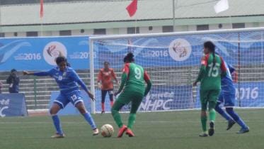 Ban(Green)  Vs  Maldives(Blue) 3.jpg
