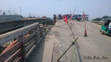 Vehicular movement on Dhaka-Sylhet highway