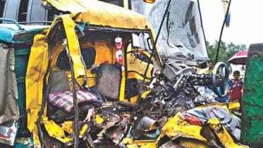 bus leguna chakoria 1.jpg