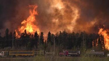 Canada-wildFireWB.jpg
