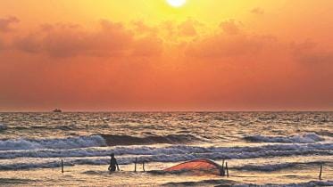 Cox's Bazar beach.jpg