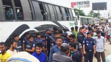 Dhaka-Chittagong highway blockade
