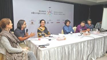 Discussants at the closing session of the conference