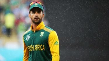 Duminy-looking-NS.jpg