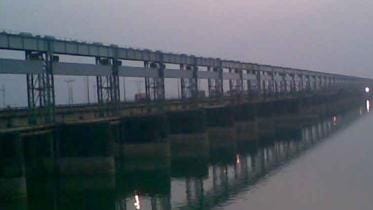 farakka barrage.jpg