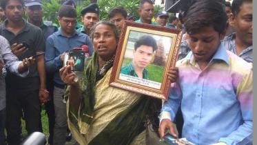 Holey Artisan Café Attack