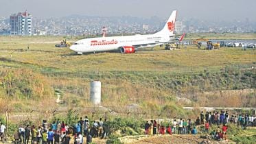Malaysian Jet Skids Off Runway Kathmandu Airport 
