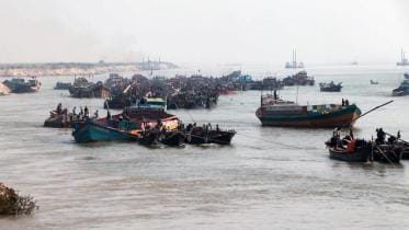 Mindless sand lifting 1.jpg