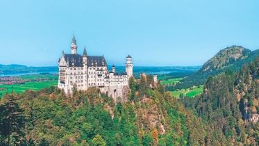 Neuschwanstein Castle 1.jpg