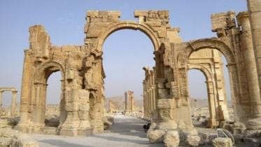 Palmyra-arch.jpg