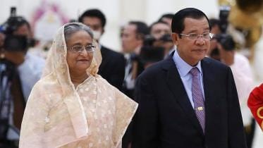 Bangladeshi Prime Minister Sheikh Hasina-Cambodian counterpart Hun Sen