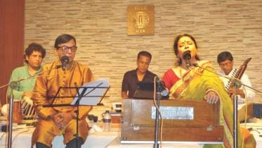 Rabindra Sangeet by singer Lily Islam