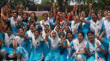Rajshahi--PN-Girls-wb.jpg