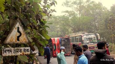 Rangamati-bus-accident-photo-(1).jpg