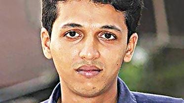 Barguna man Rifat Sharif killed in front of his wife