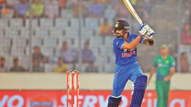 Virat Kohli thunderous spell.jpg