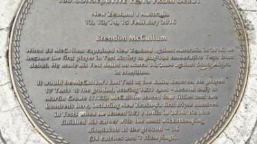 Reserves of uniqueness