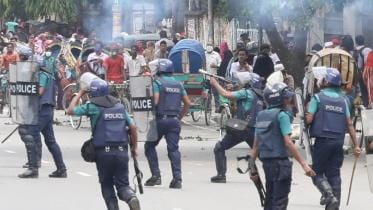 police fire tear_gas.jpg