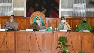 Without using AC, lights, JS body on power, energy holds meeting