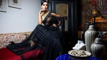 Black and gold colour