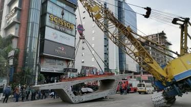 4 dead as viaduct segment of BRT falls on car in Uttara