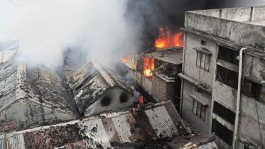 Old Dhaka Plastic Factory Fire