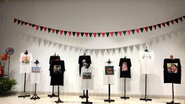 T-shirts inspired by rickshaw art