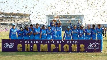india_womens_team.jpg