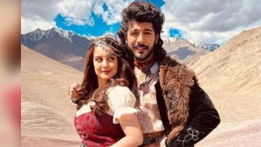 Tunisha Sharma and Sheezan M Khan.jpg
