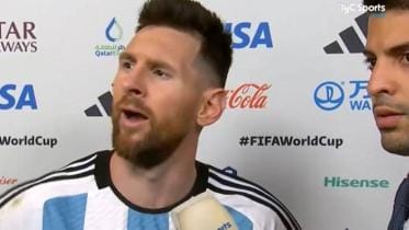 messi_to_weghorst.jpg