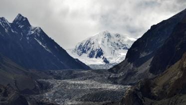 Himalayan glaciers melting AFP