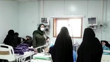 Iran schoolgirls poisoned with gas