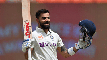 kohli-century.gif