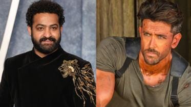 hrithik_and_jtr_ntr.jpg