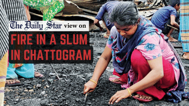 fire in a slum in chattogram