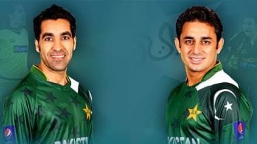 Saeed Ajmal, Umar Gul.jpg