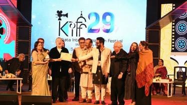 prothomalo-bangla_2023-12_f84375ee-e38b-4924-b045-b2c26c29f3dd_kiff_closing_ceremony_.jpg