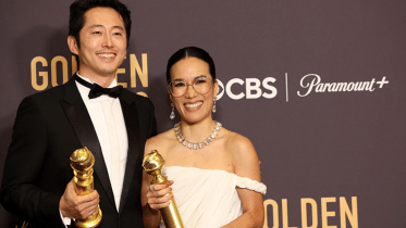 Ali Wong and Steven Yeun at Golden Globes Awards 2024.png
