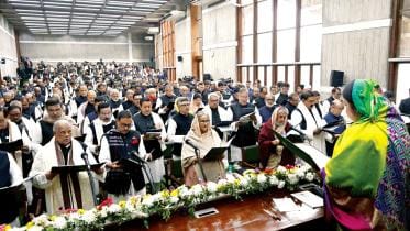 swears-in-the-newly-elected-awami-league-mps.jpg
