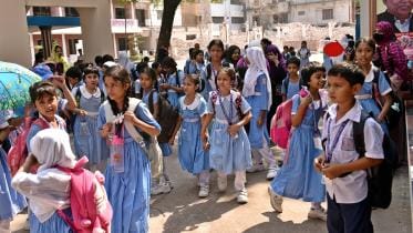 Secondary schools and colleges closed for heatwave