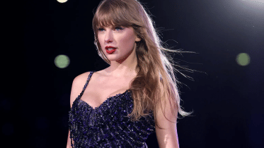 Taylor Swift beats Beatles in race to 12th UK number one album