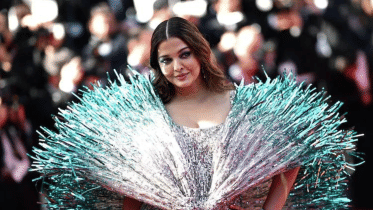 Aishwariya Cannes.png