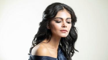 M for magic; M for makeup!