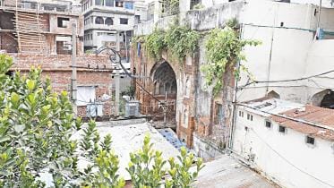 Mughal heritage Boro Katra attacked