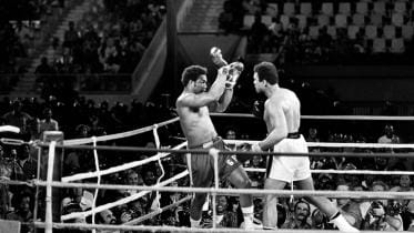 _muhammad_ali_and_george_foreman4.jpg