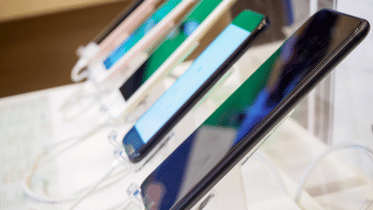 Mid range smartphones Bangladesh