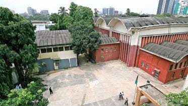 Directors gather at FDC amid election uncertainty