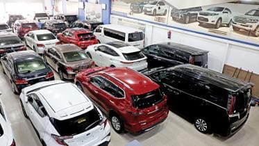 Bangladesh Bank reduces LC margin for car imports