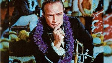 Warner Bros drops 31 full-length movies on YouTube for free .png